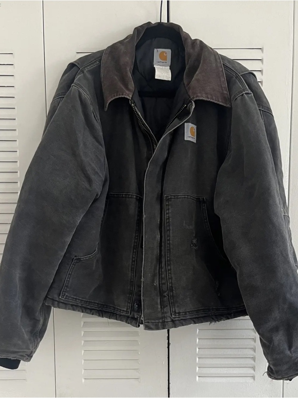 Carhartt Men’s Black Jacket with Brown Corduroy Collar
